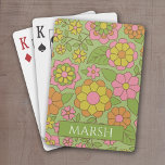 Funky Colorful Pastel-Blommönster - Monogram Casinokort<br><div class="desc">Ett blommönster för roligt i rosa, grönt, orange och gult med ett mysigt, kottagecore mönster. Lägg till ett monogram till den här gigantiska blommigten. Om teckningen fortfarande behöver justeras klickar du på knappen Anpassa den här. Detta kommer att föra dig till ett designområde där du kan flytta runt sak och...</div>