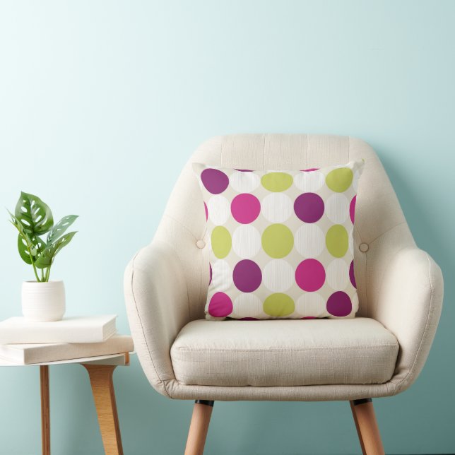 Funky Retro Green and Purple Dots Kudde (Stol)
