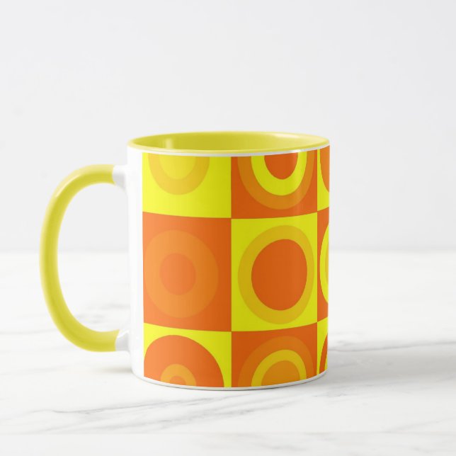 Funky Retro Orange Gult Circles-fyrkanter Mugg (Vänster)