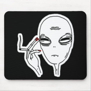 Funky Rökning Alien med Red Nagel Musmatta