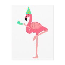 Funky Rosa Flamingo Wearing Party Hat