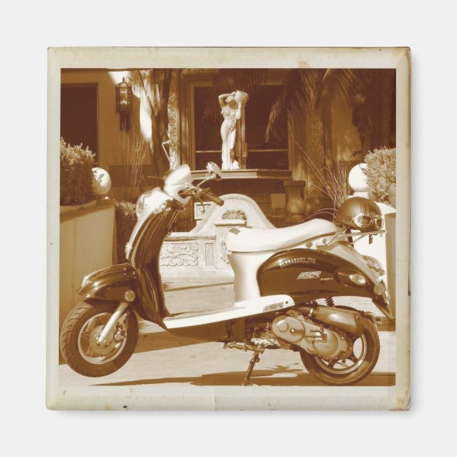 Funky Vintage Scooter Magnet! Magnet (Framsidan)