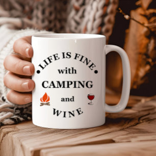 Funnt camping och vin ord mugg