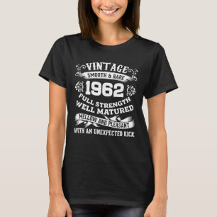 Funny 60:e födelsedag 60 år gamla gåvor      t shirt