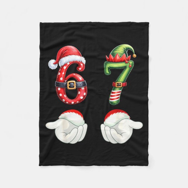 Funny 67 Christmas Pajamas Six Seven Meme 6 7 Elf  Fleecefilt (Framsidan)