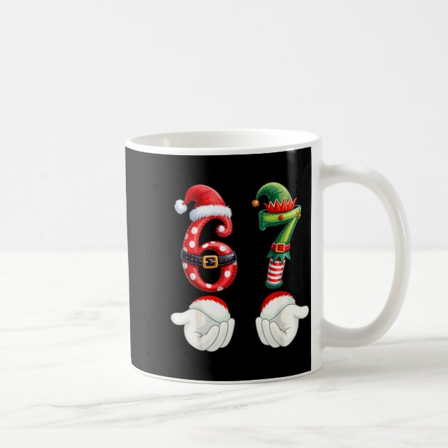 Funny 67 Christmas Pajamas Six Seven Meme 6 7 Elf  Kaffemugg (Höger)