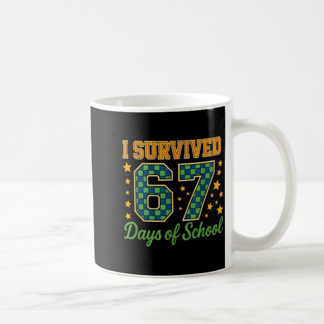 Funny 67 School Meme Design _ I Survived 67 Days  Kaffemugg (Höger)
