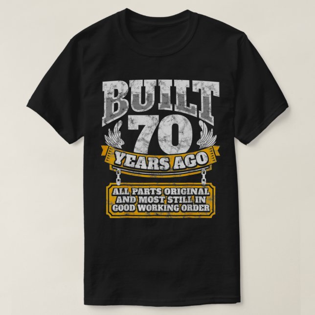 Funny 70th Birthday  BDay Gift Saying Age 70 Year  T Shirt (Design framsida)