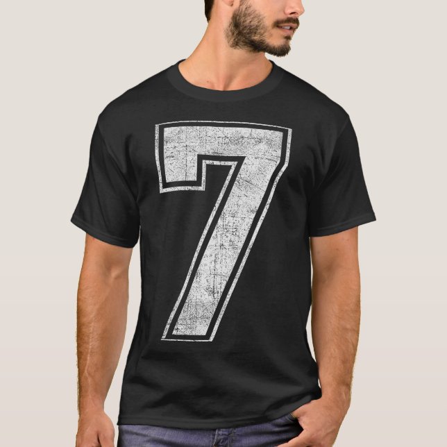 Funny 7 Number Seven Graphic Group Halloween Birth T Shirt (Framsida)