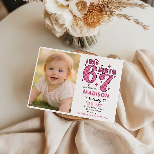 Funny 7th Birthday | “I Was 6, Now 7” Party Inbjudningar (Funny 7th Birthday | “I Was 6, Now 7” Party Invitation
)