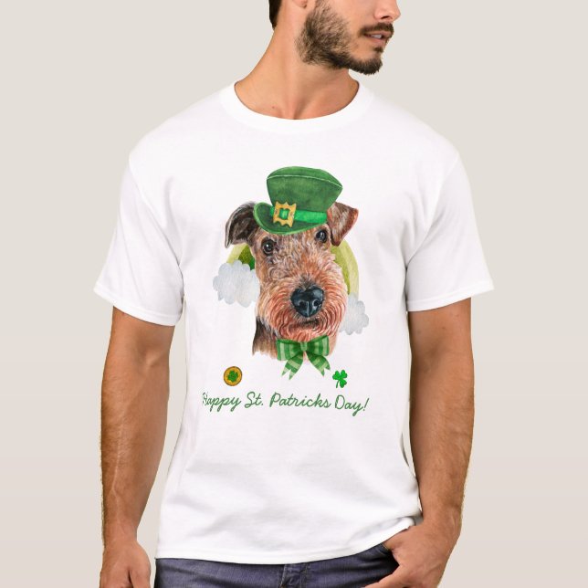 Funny Airedale Terrier Guld St. Patricks Day T Shirt (Framsida)