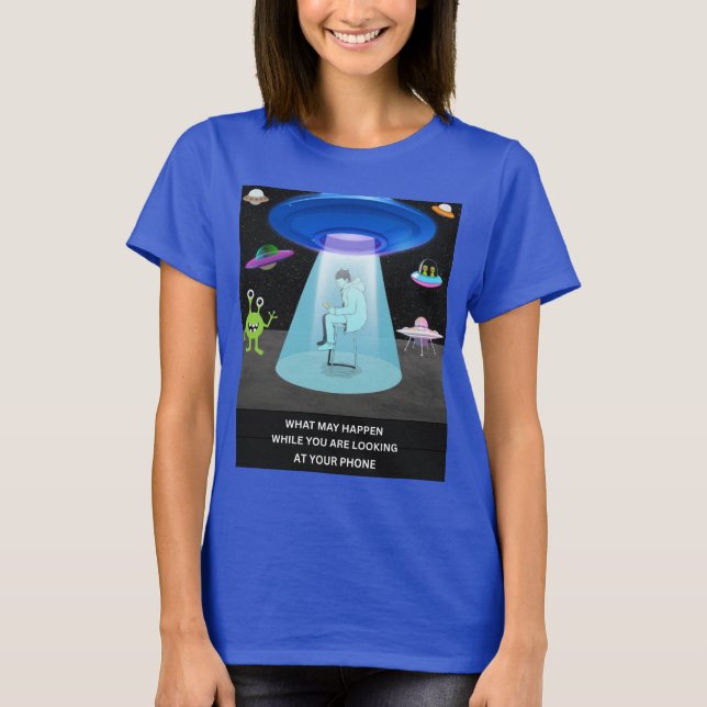 Funny Alien Abduction Phone Distraction Sci-Fi Hum T Shirt (Framsida)