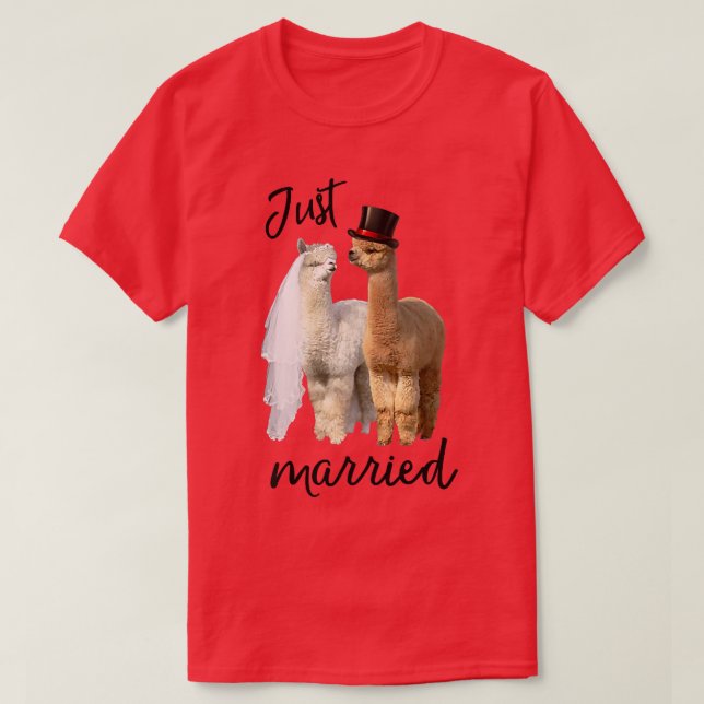 Funny Alpaca Bride och Groom Bröllop T Shirt (Design framsida)