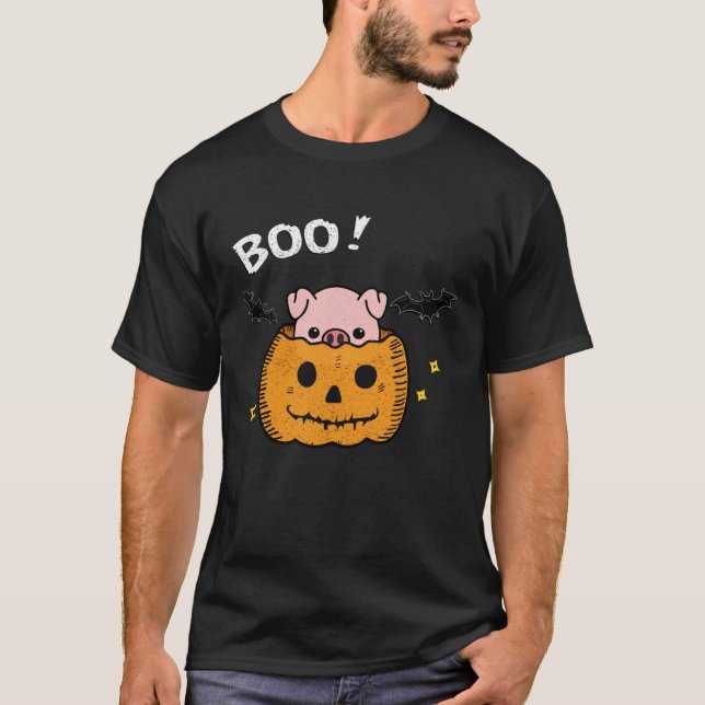 funny and cute piggy pig boo in pumpkin bats Hallo T Shirt (Framsida)