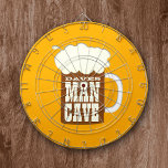 Funny Anpassningsbar Man Cave Beer Mugg Darttavla<br><div class="desc">Gör perfekten till en människogrotta!</div>