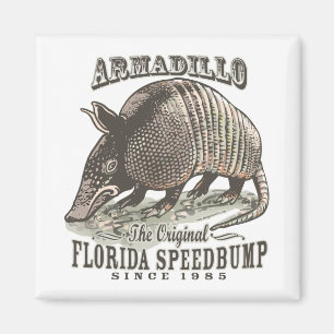 Funny Armadillo Speedhumlor av Mudge Studios Magnet