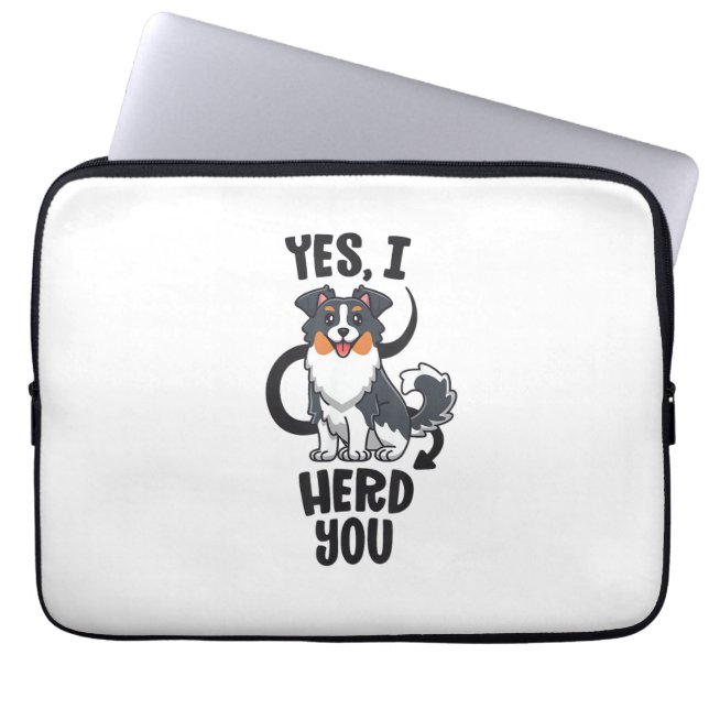 Funny Australian shepherd Mamma presenterar Aussie Laptop Fodral (Framsidan)