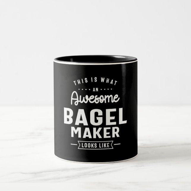 Funny Awesome Bagel Maker Job Occupation Två-Tonad Mugg (Center)