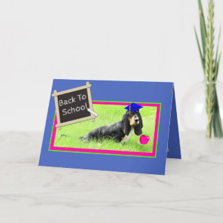 Funny Basset på Back to school-kortet med äpple Kort