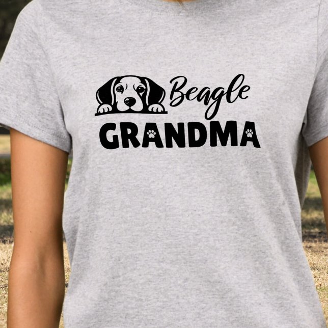Funny Beagle Grandmor T Shirt (Skapare uppladdad)