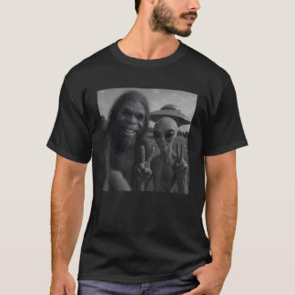 Funny Bigfoot Alien T Shirt