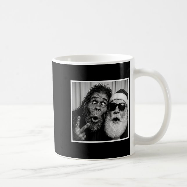 Funny Bigfoot Photobooth With Santa Christmas Xmas Kaffemugg (Höger)