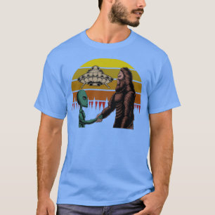 Funny Bigfoot Sasquatch och Alien UFO Abduction T Shirt