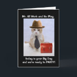 Funny Birthday från Group Kort<br><div class="desc">Small Business Bubba på framsidan och hans vild och galna personligheter inuti.   På framsidan: "Mr All Work and No Play,  idag är din Big Day och vi är redo till PARTY!"  Insida: "Grattis på födelsedagen! ... från alla dina PARTY ANIMAL-vänner!"  Du kan anpassa färgen och texten i bakgrunden.</div>