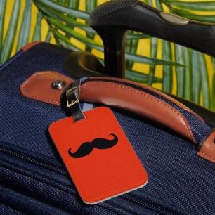 Funny Black Mustache på Orange Red Background Bagagebricka