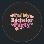Funny Bride Groom Bröllop Bachelor Bachelorette Pa Runt Klistermärke<br><div class="desc">Funny Bride Groom Bröllop Bachelor Bachelorette Party 3</div>