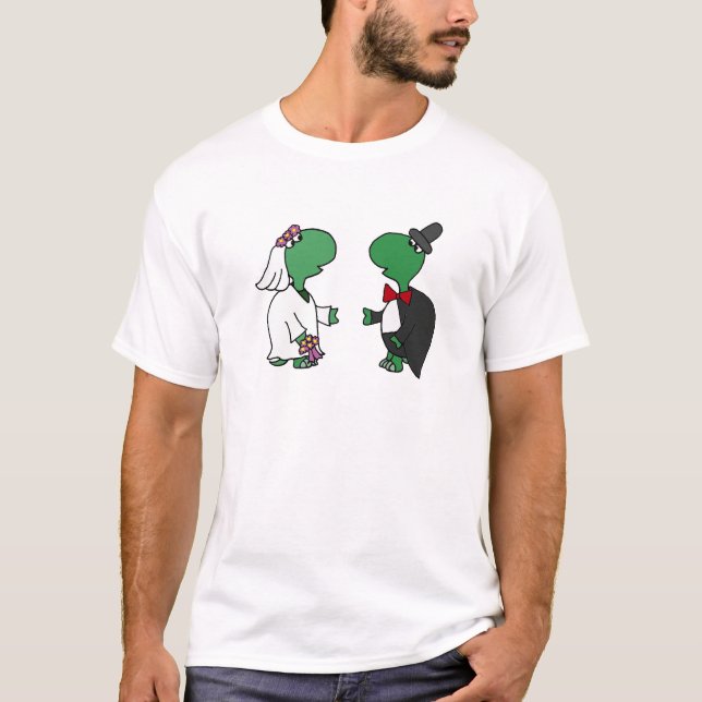 Funny Bride och Groom Turtle Bröllop Design Tee Shirt (Framsida)