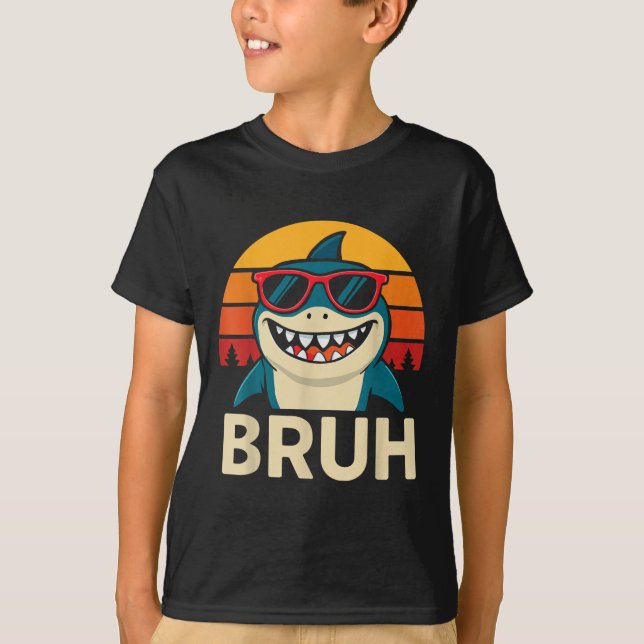 Funny Bruh-haj med svungelnota T Shirt (Framsida)
