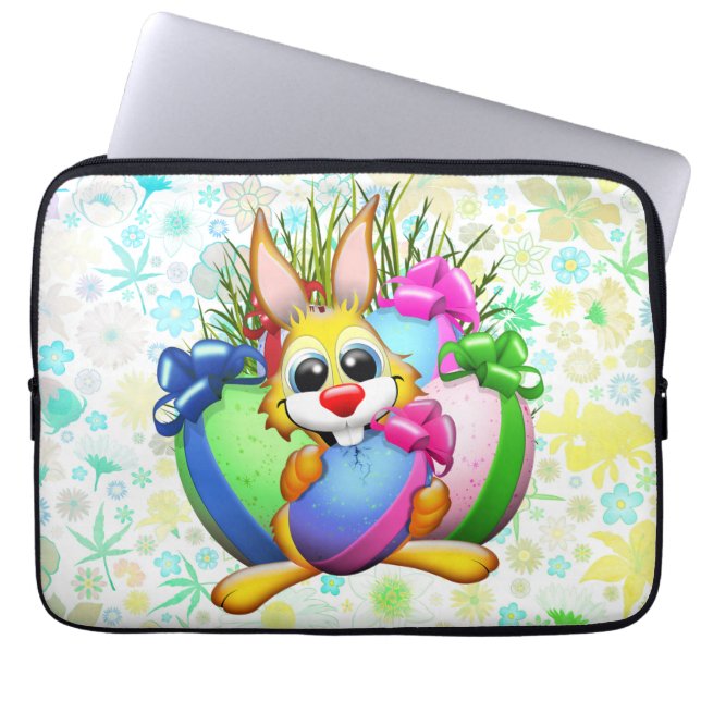 Funny Bunny biting an Easter Egg Laptop Fodral (Framsidan)