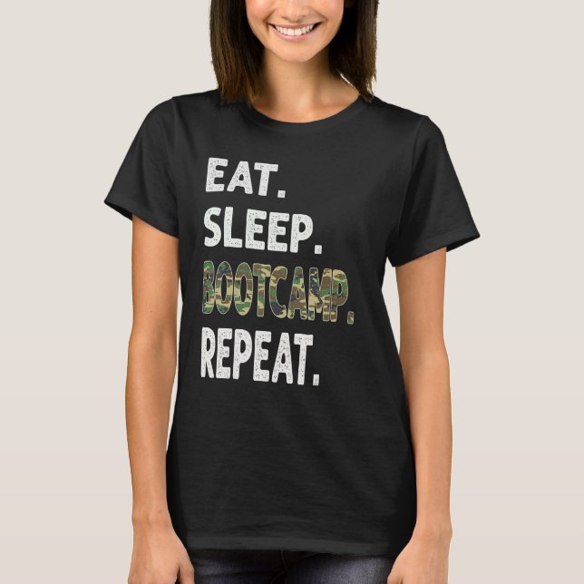 Funny Camo Eat Ssov BootCamp Upprepa Camouflage Gr T Shirt (Framsida)