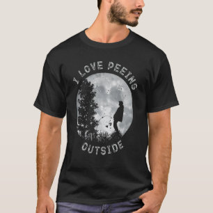 Funny Camping I Pee Exside I Kärlek Peeing Exside T Shirt