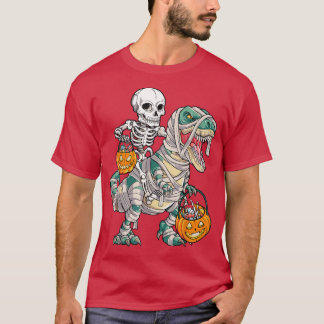 Funny Candysaurus Candy corn Dinosaur Halloween ti T Shirt