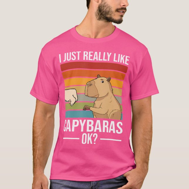 Funny Capybara T Shirt (Framsida)