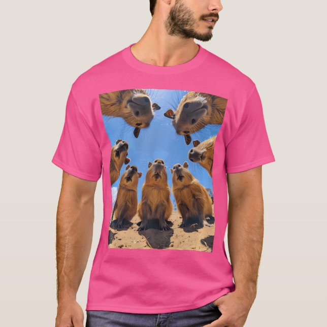 Funny Capybara T Shirt (Framsida)