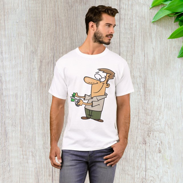 Funny Cartoon Man Cutting Dollar Bill T Shirt (Skapare uppladdad)