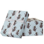 Funny Cat Humor Presentpapper<br><div class="desc">En konstig katt tvättar. Eller kanske han bara gör yoga? Kyss honom på din egen risk! Ljug av vilken djurälskare som helst.</div>