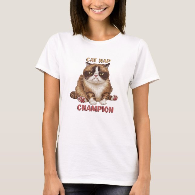 Funny Cat Nap Champion T Shirt (Framsida)