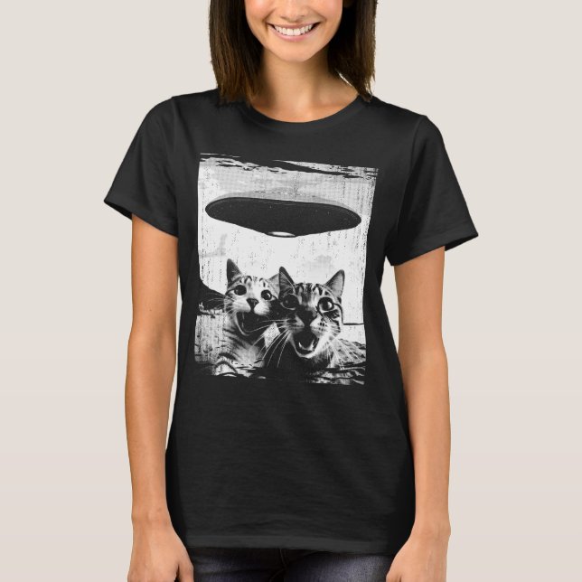 Funny Cat Selfie UFO Konstig Cat Lover T Shirt (Framsida)