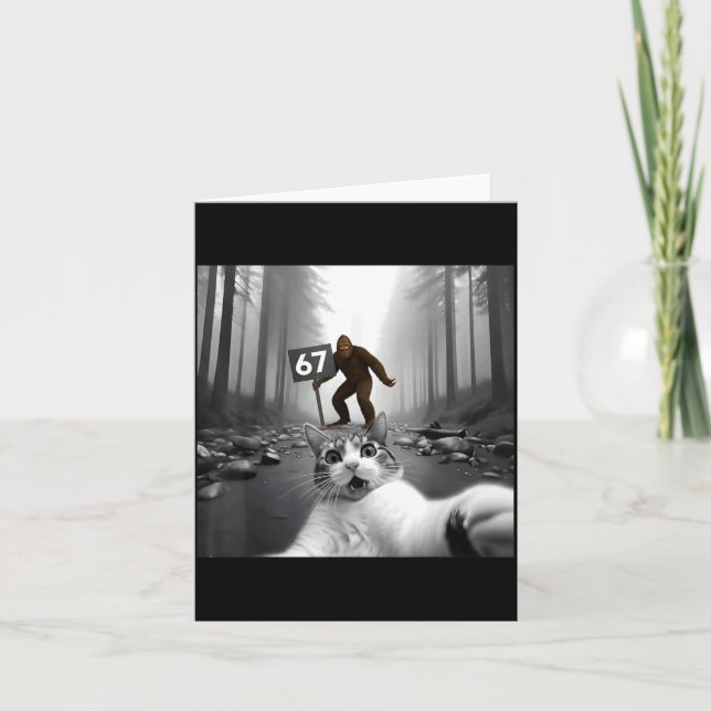 Funny Cat Selfie With Bigfoot 67 Six Seven Meme Me Kort (Framsida)