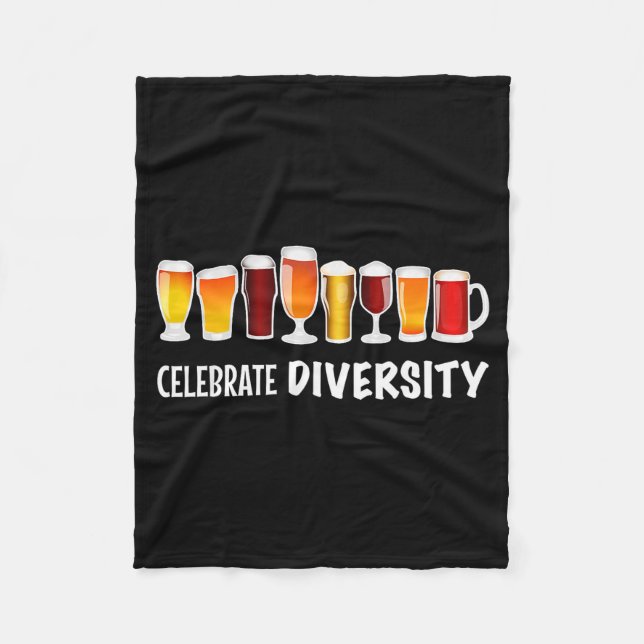 Funny Celebrate Diversity Beer Clothing For Him An Fleecefilt (Framsidan)
