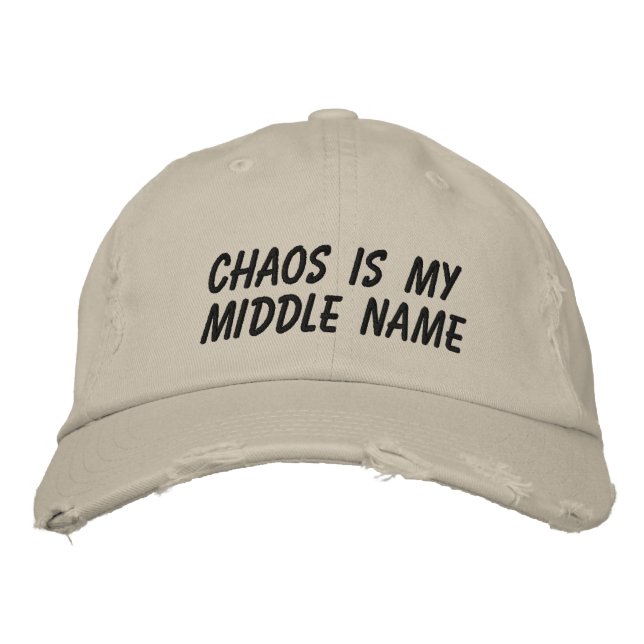 Funny Chaos Personality Sarcastic Relatable Humor Broderad Keps (Framsida)