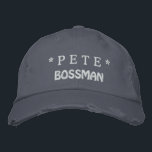 Funny CHEF Bossman Hat med eget namn A04 Broderad Keps<br><div class="desc">Lustigt CHEF Bossman Hat med det anpassade namnet A04 BLUE Hat WHITE Thread Skapar ditt eget personlig basebolllock. Det är lätt! Har du en underbar CHEF? Här är en roligt som du kan anpassa med ett namn. Detta är en del av den UNDERBARA CHEF-giftsamlingen. Du kan också ändra hatten färg,...</div>