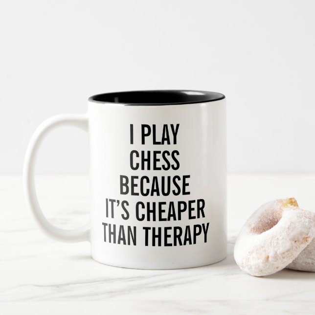 Funny Chess Therapy Två-Tonad Mugg (Med munk)
