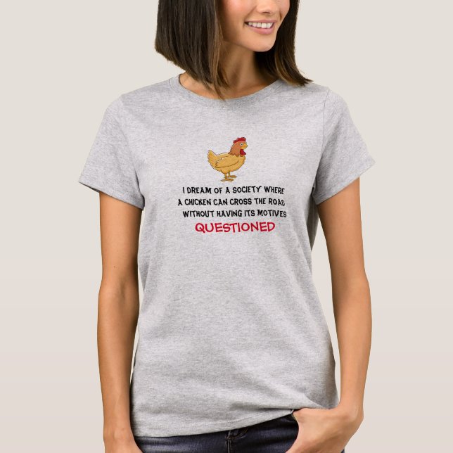 Funny Chicken Crossing Road T-Shirt (Framsida)