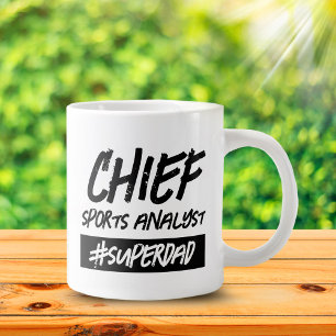 Funny Chief Sports Analyst Hashtag Toppen Pappa Jumbo Mugg