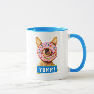 Funny Chihuahua Hund med Sprinkle Donut på Nose Mugg